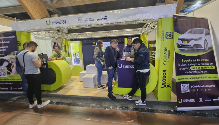 Pabellón 6 - stand 606 de la Ventanilla en el Salón del Automóvil 2024, Corferias. Foto: Mariana Camacho – © Consorcio Circulemos Digital, 2024