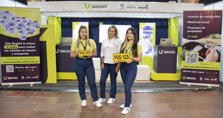 Stand 129 de la Ventanilla Única de Servicios de Movilidad de Bogotá en la Expo 2R, pabellón 6 nivel 1 - Foto: Felipe Rocha © Consorcio Circulemos Digital, 2024   