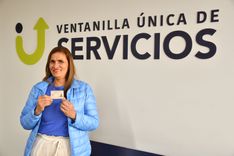 Colaboradora de la Ventanilla Única de Servicios - Foto: Felipe Rocha © Consorcio Circulemos Digital, 2023 