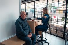 Toma de fotografía para trámite en la sede Tribeca - Foto: Valentina Bachiller © Consorcio Circulemos Digital, 2025