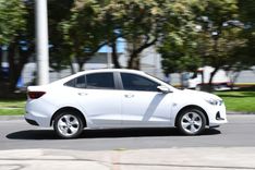 Vehículo automotor transitando por Bogotá - Foto: Felipe Rocha © Consorcio Circulemos Digital, 2024 